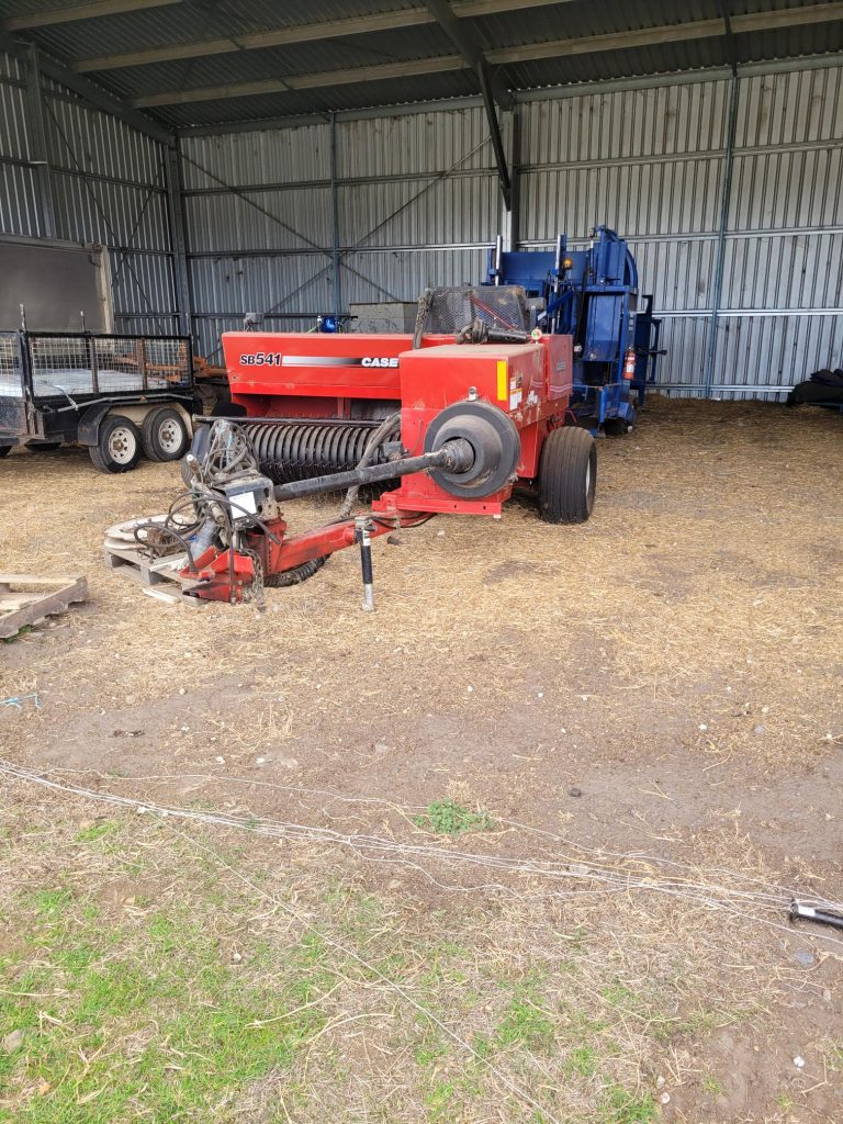 Small Square Hay Baler Small Square Hay Baler